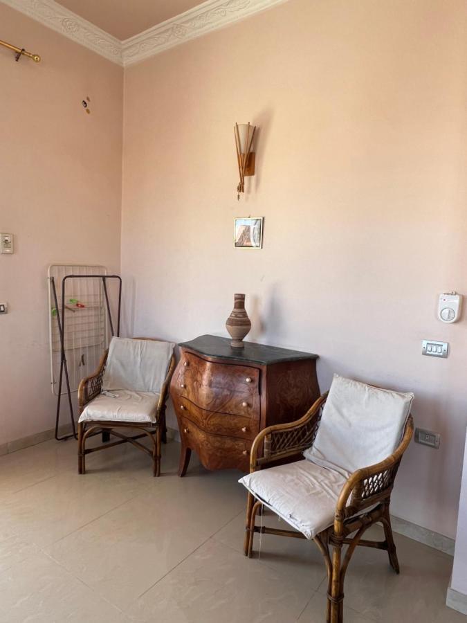 Hotel Harmony House Luxor Esterno foto