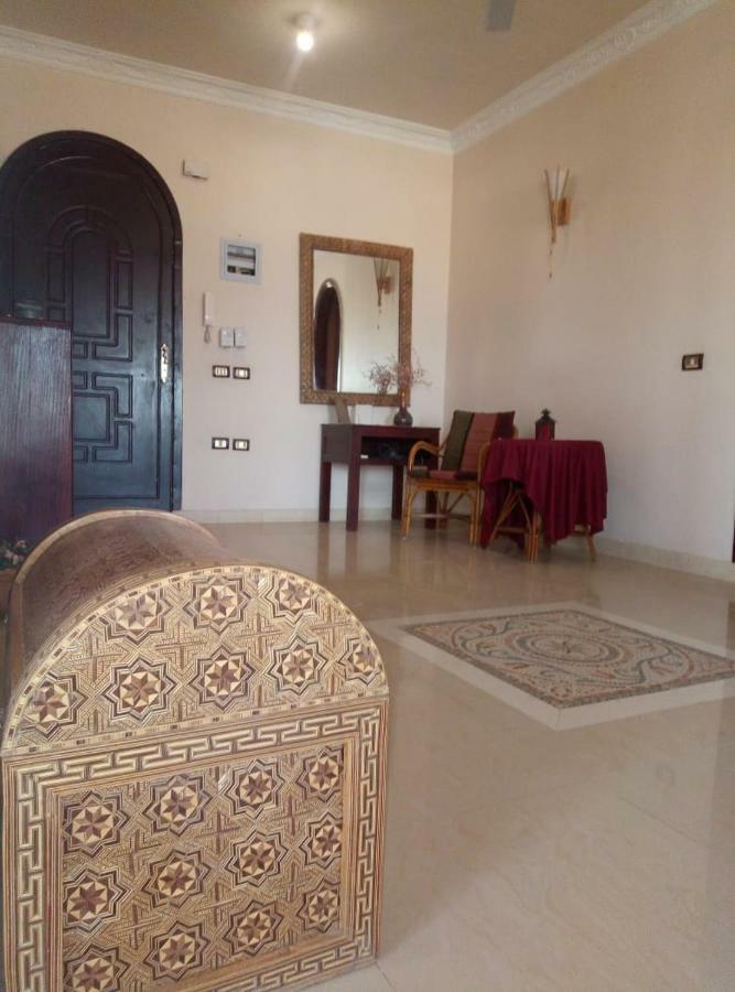 Hotel Harmony House Luxor Esterno foto